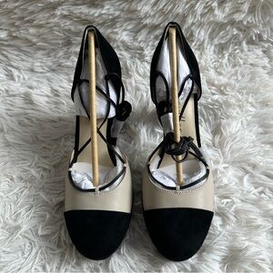 Bettye Muller Madison Tie Up Dress Pump New In Box Size 8.5